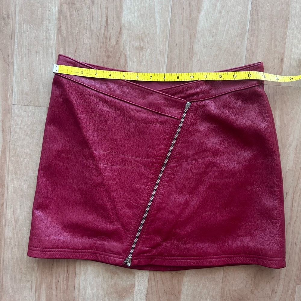 Wilsons Leather Red Asymmetrical Mini Skirt Zipper - Picture 9 of 15